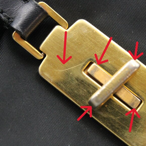 Pre-Owned Prada Nylon Tessuto Shoulder Messenger Bag in Black with Gold Hardware - Picture 15 of 15